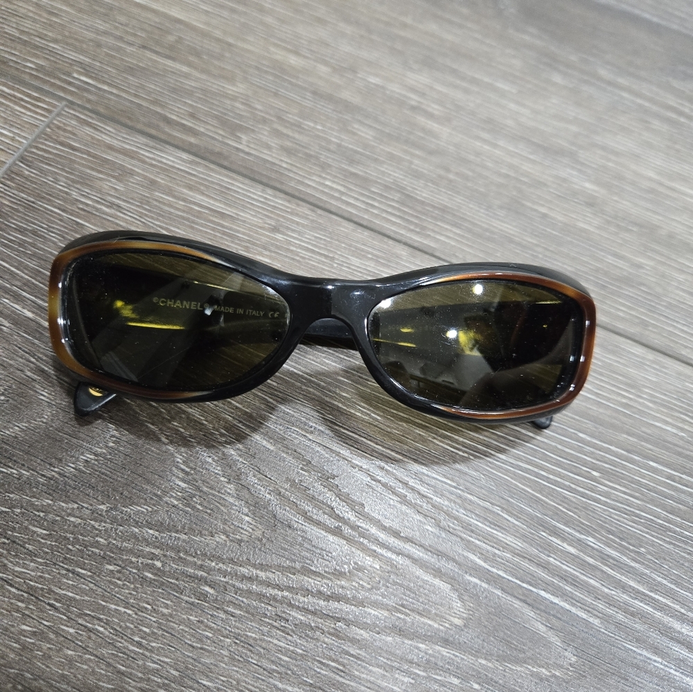 Chanel sunglasses